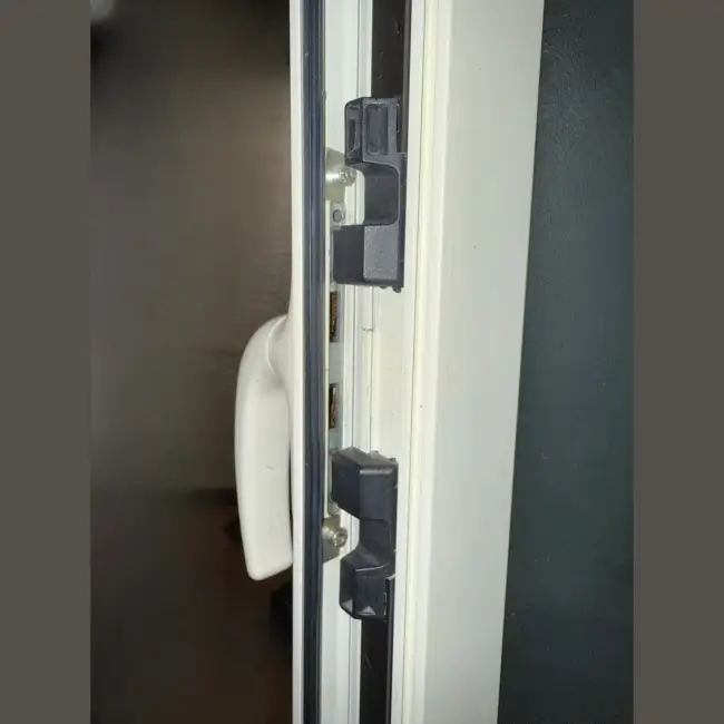 Maniglia cremonese per infisso R40 o taglio termico - immagine 2